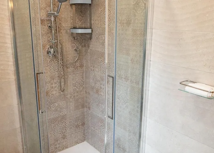 Affittacamere Eqm 4*