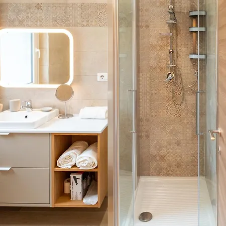 ゲストハウス Eqm 4*