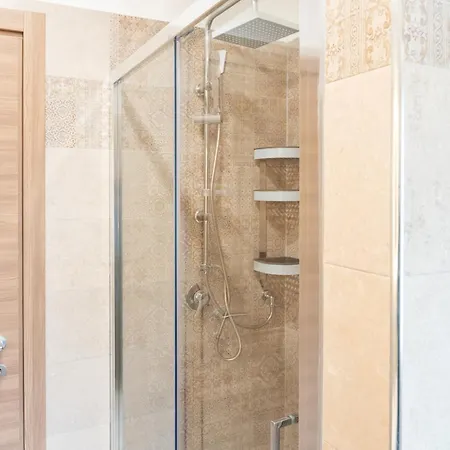 ゲストハウス Eqm 4*